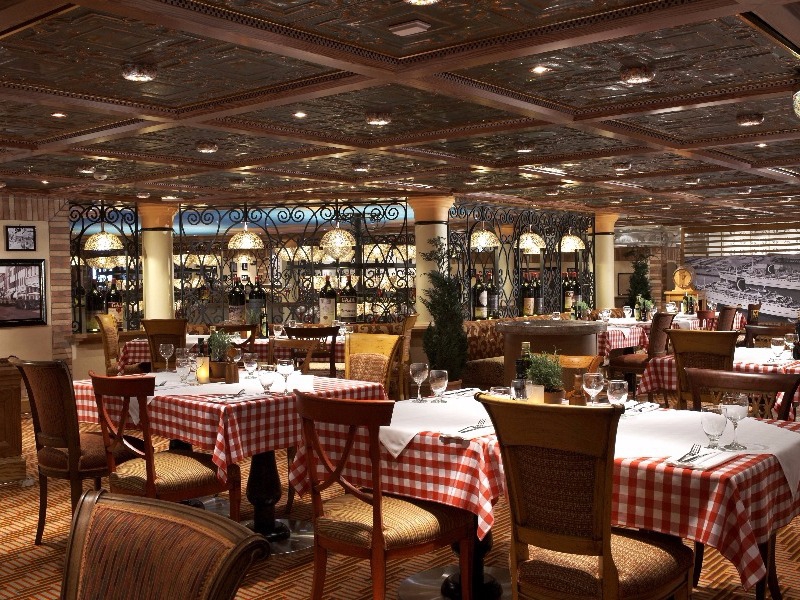 Croisière Carnival Magic Restaurant Cucina del Capitano
