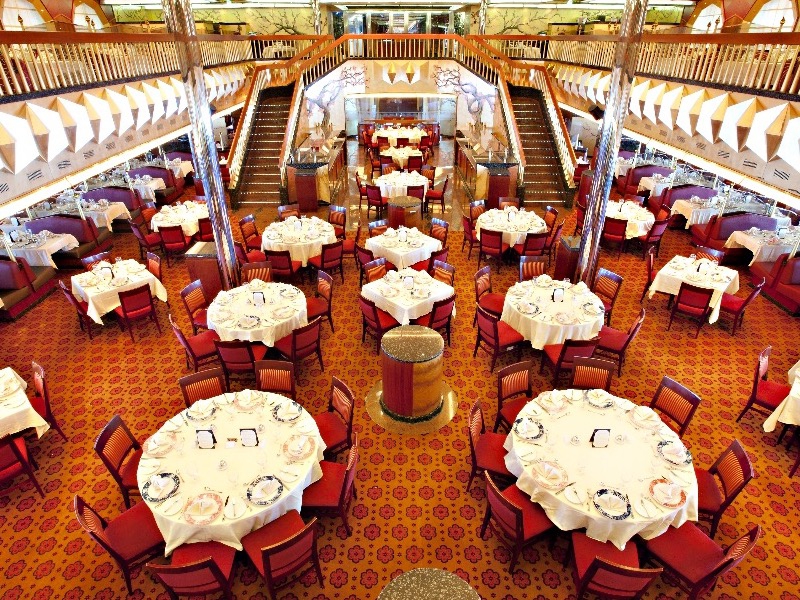 CCL Carnival Croisière Conquest Dining Room