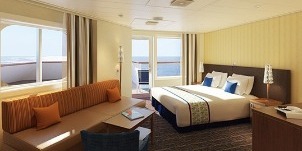 Carnival Horizon Suite Junior