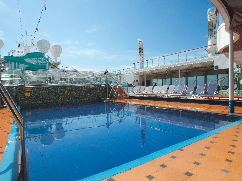 Croisière CCL Carnival Valor Piscine