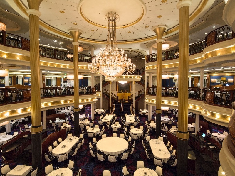 Croisière RCI Royal Caribbean Voyager of the Seas Sapphire Dining Room (Salle à Manger)