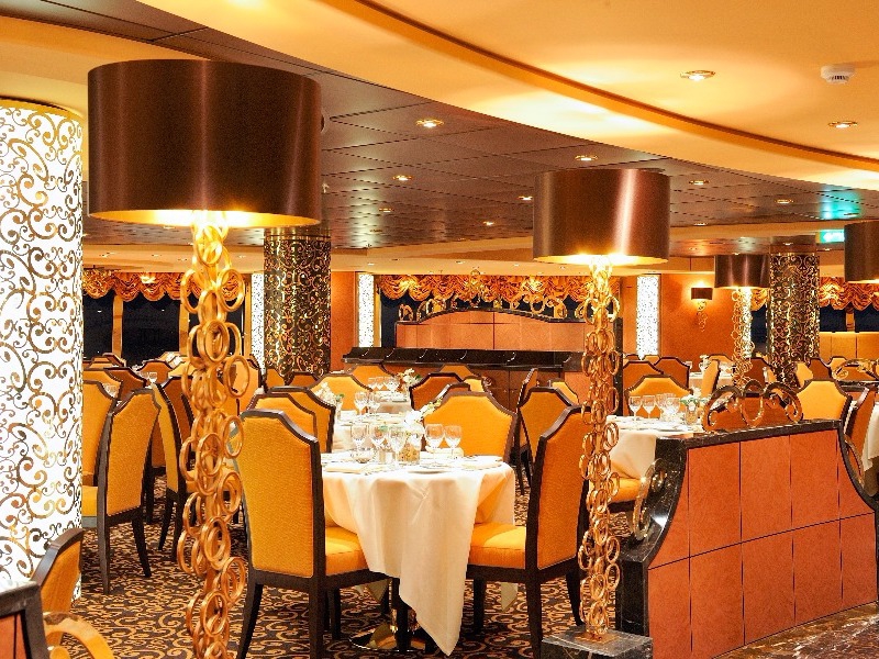 Croisières MSC Fantasia Restaurant Il Cerchio d'Oro