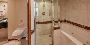 Cunard Cruise Line Croisière Queen Victoria cabine penthouse salle de bain