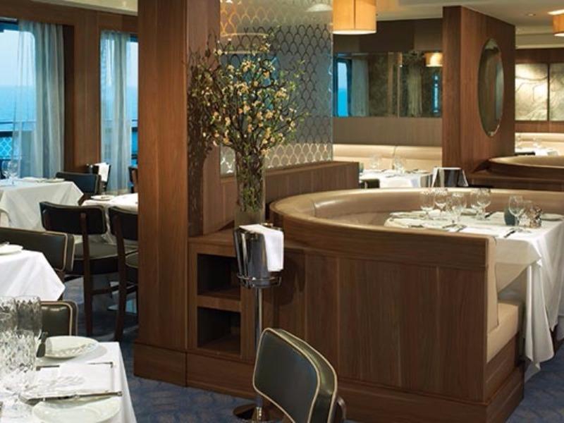 Norwegian Breakaway Restaurant Ocean blue