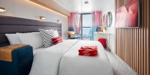 Virgin Voyages Scarlet Lady Terrasse